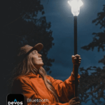 עמוד תאורה LightRanger 2000 פתוח לגובה מלא בשטח
